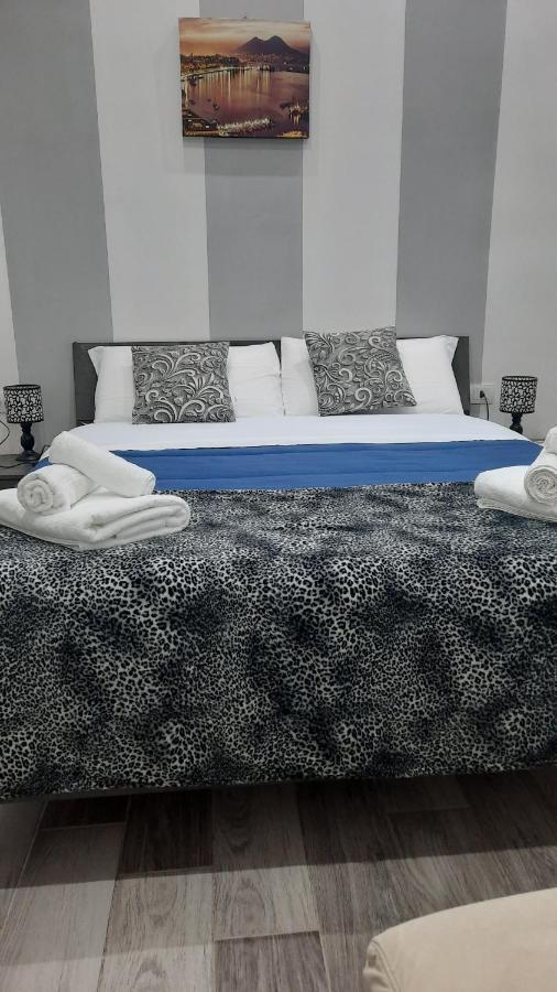 Casa Napul'E Ξενοδοχείο Νάπολη Εξωτερικό φωτογραφία